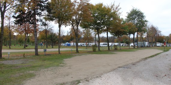 Stellplätze herrichten, © Chiemsee Camping Rödlgries